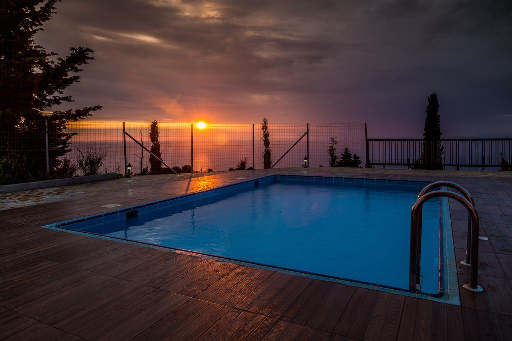 Villa Vera อาโยส นิกีตัส ห้อง รูปภาพ