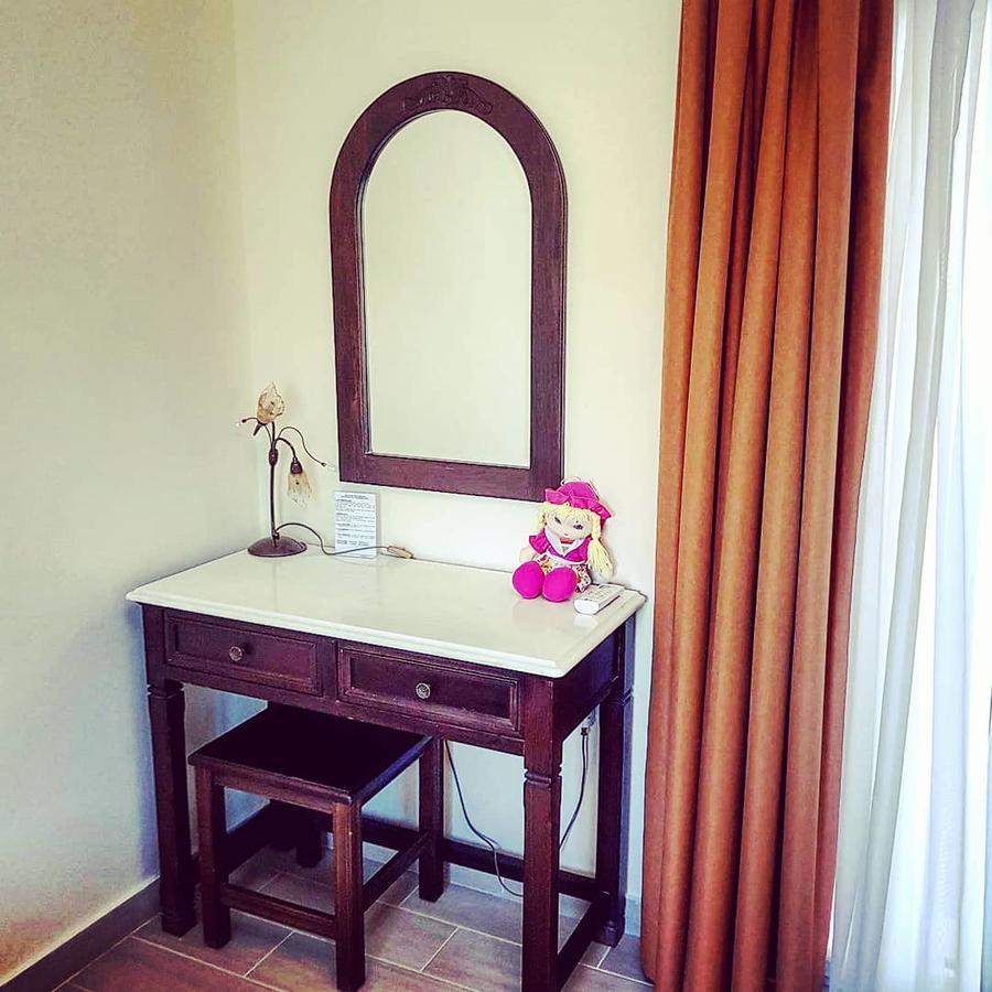 Villa Vera อาโยส นิกีตัส ภายนอก รูปภาพ